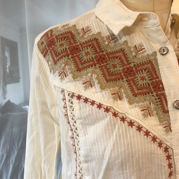 Anthropologie Iverie Embroidered Button Up! - Picture 3 of 7